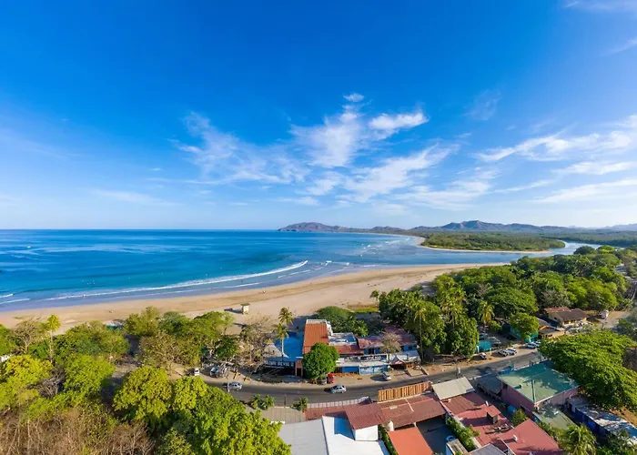 Witch's Rock Surf Camp Hotel
