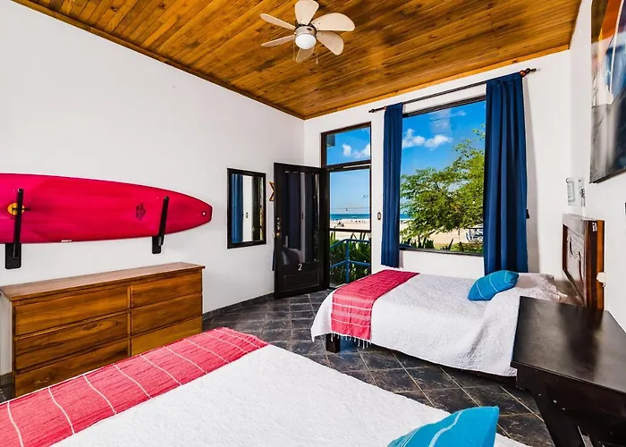 Witch's Rock Surf Camp